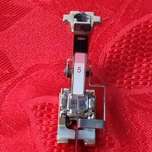 #5 Original Bernina Sewing foot 5 Blindstitch